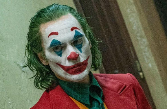Review Film Joker Memberikan Studi Karakter Yang Kelam